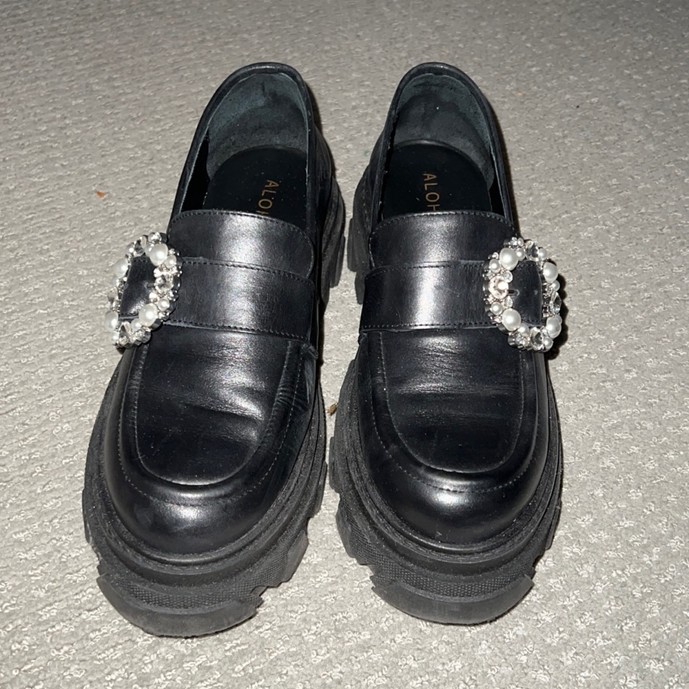 Black Alohas Loafers